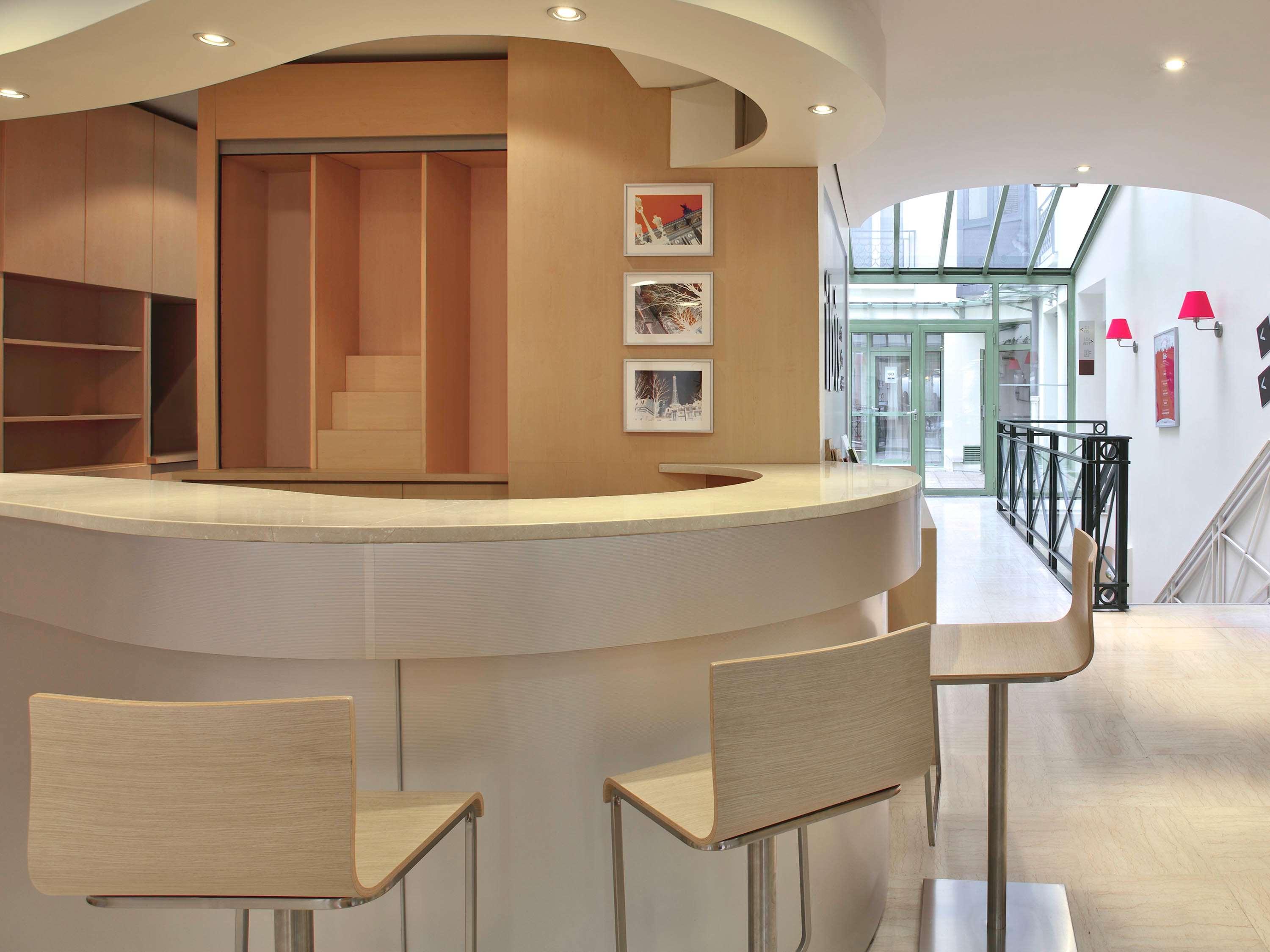 Hotel Ibis Opéra la Fayette París Exterior foto
