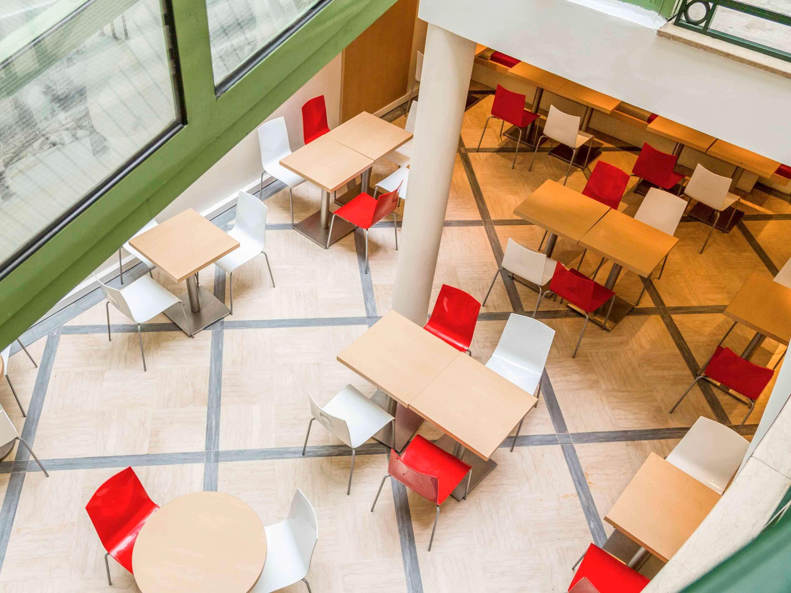 Hotel Ibis Opéra la Fayette París Exterior foto
