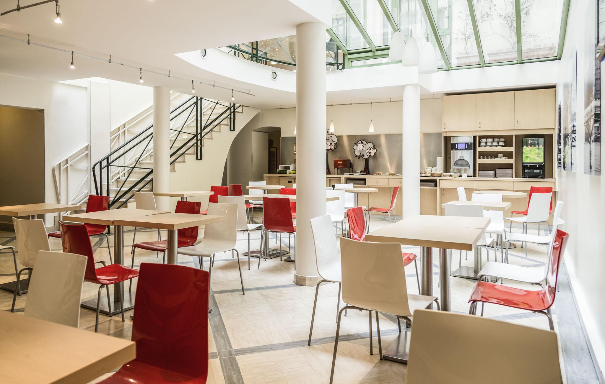 Hotel Ibis Opéra la Fayette París Exterior foto