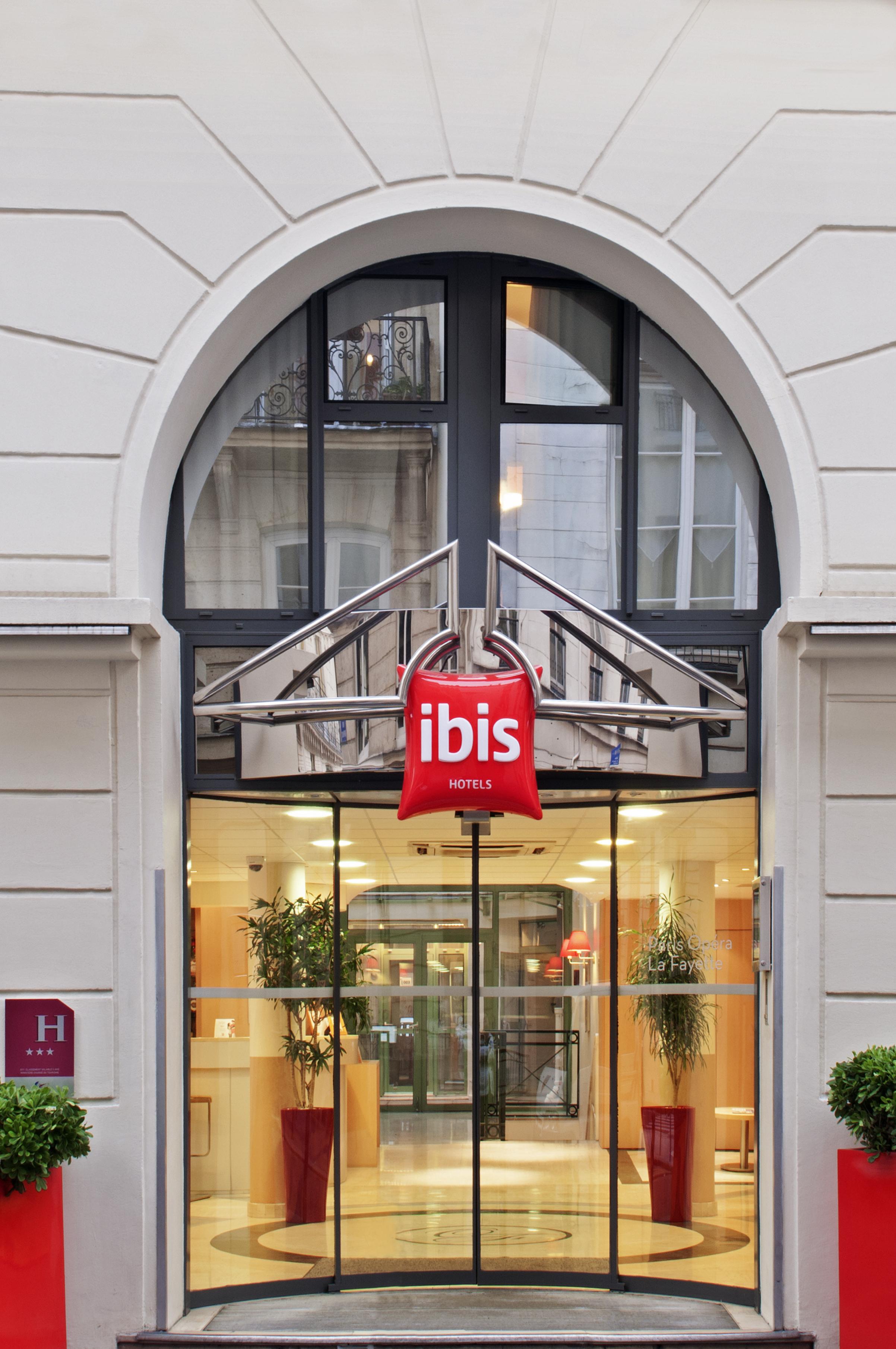 Hotel Ibis Opéra la Fayette París Exterior foto