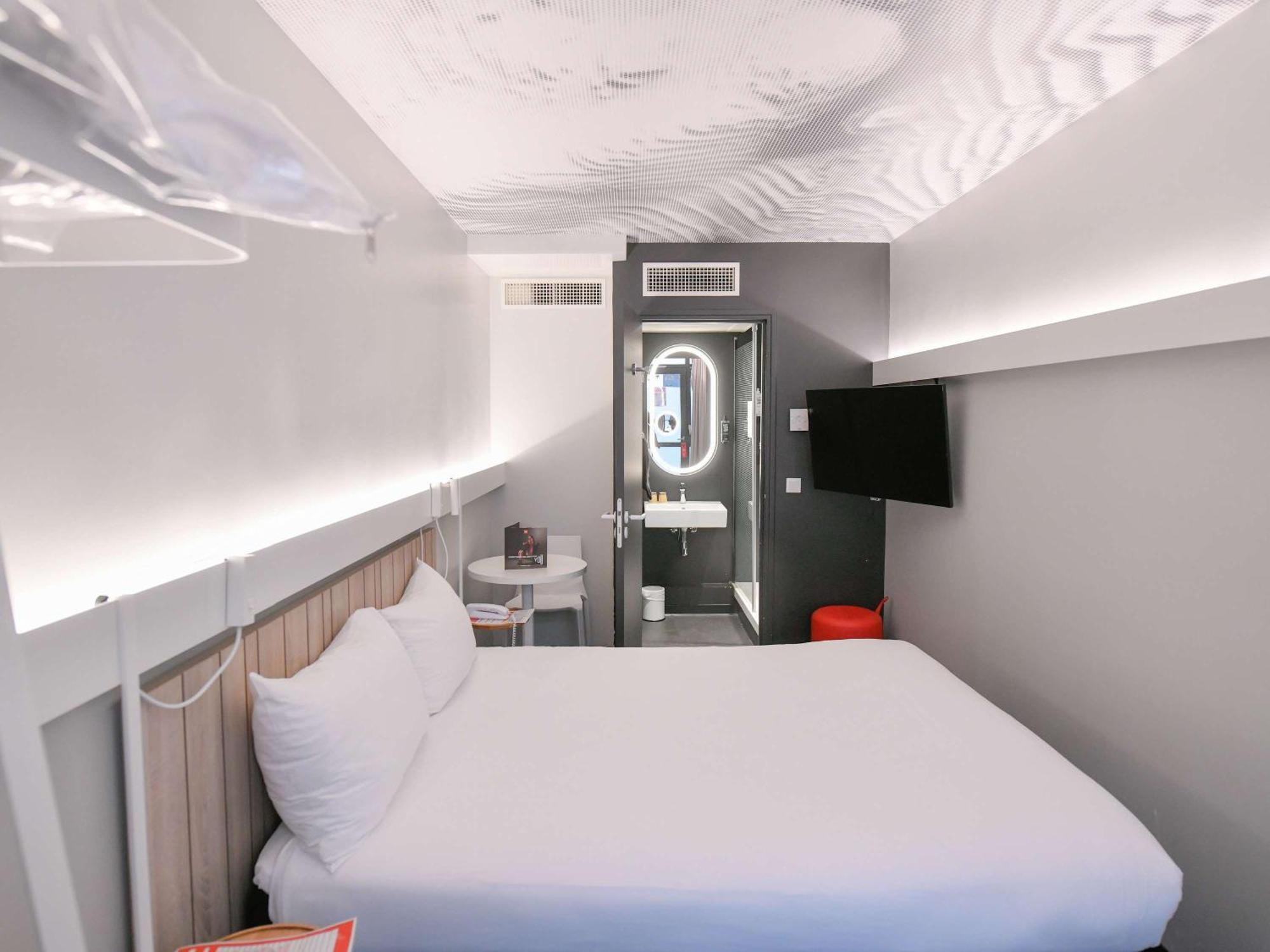 Hotel Ibis Opéra la Fayette París Exterior foto