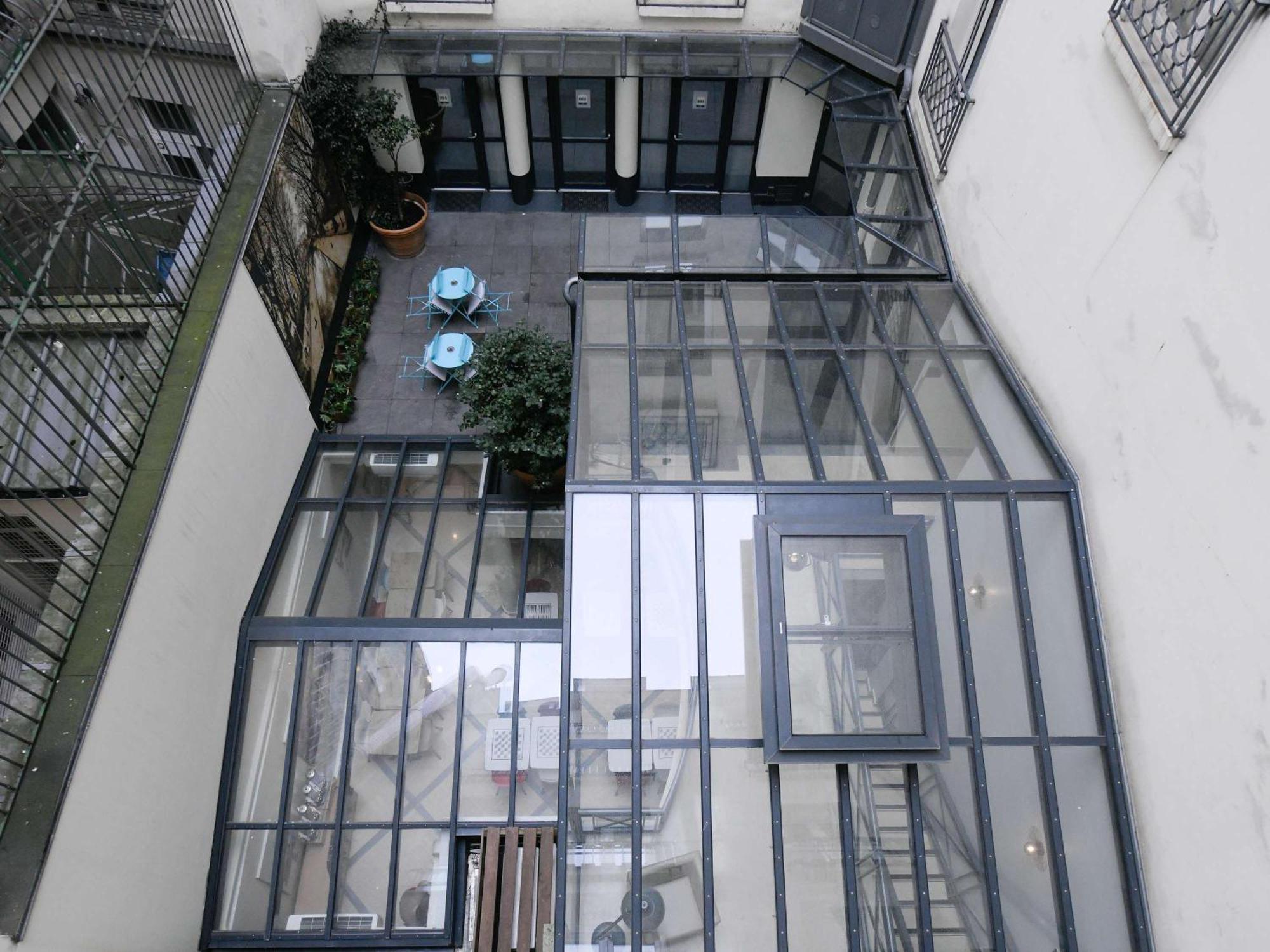 Hotel Ibis Opéra la Fayette París Exterior foto