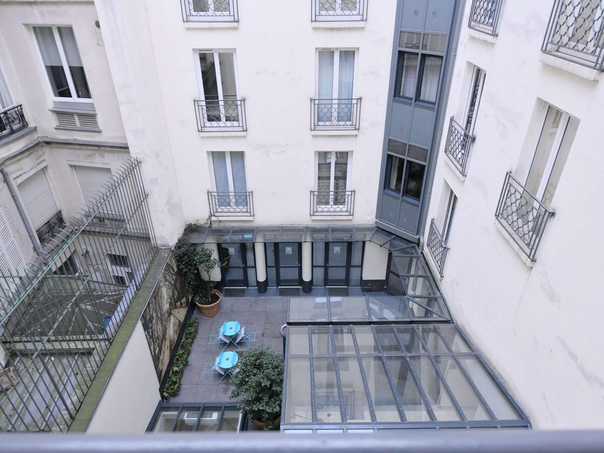 Hotel Ibis Opéra la Fayette París Exterior foto